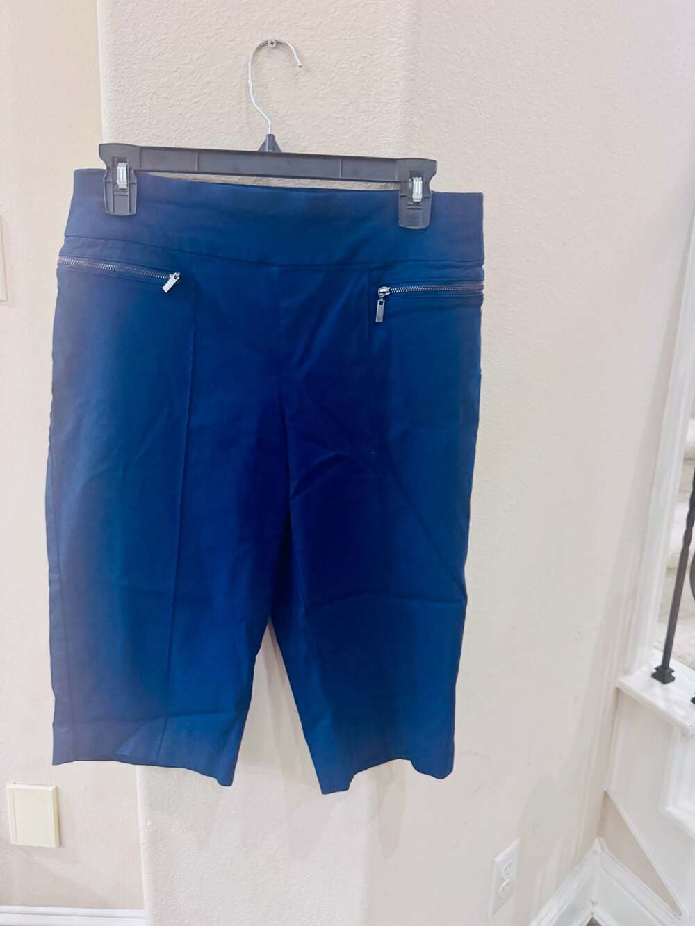 Style & Co Blue Zip Pocket Pull On Bermuda Shorts M